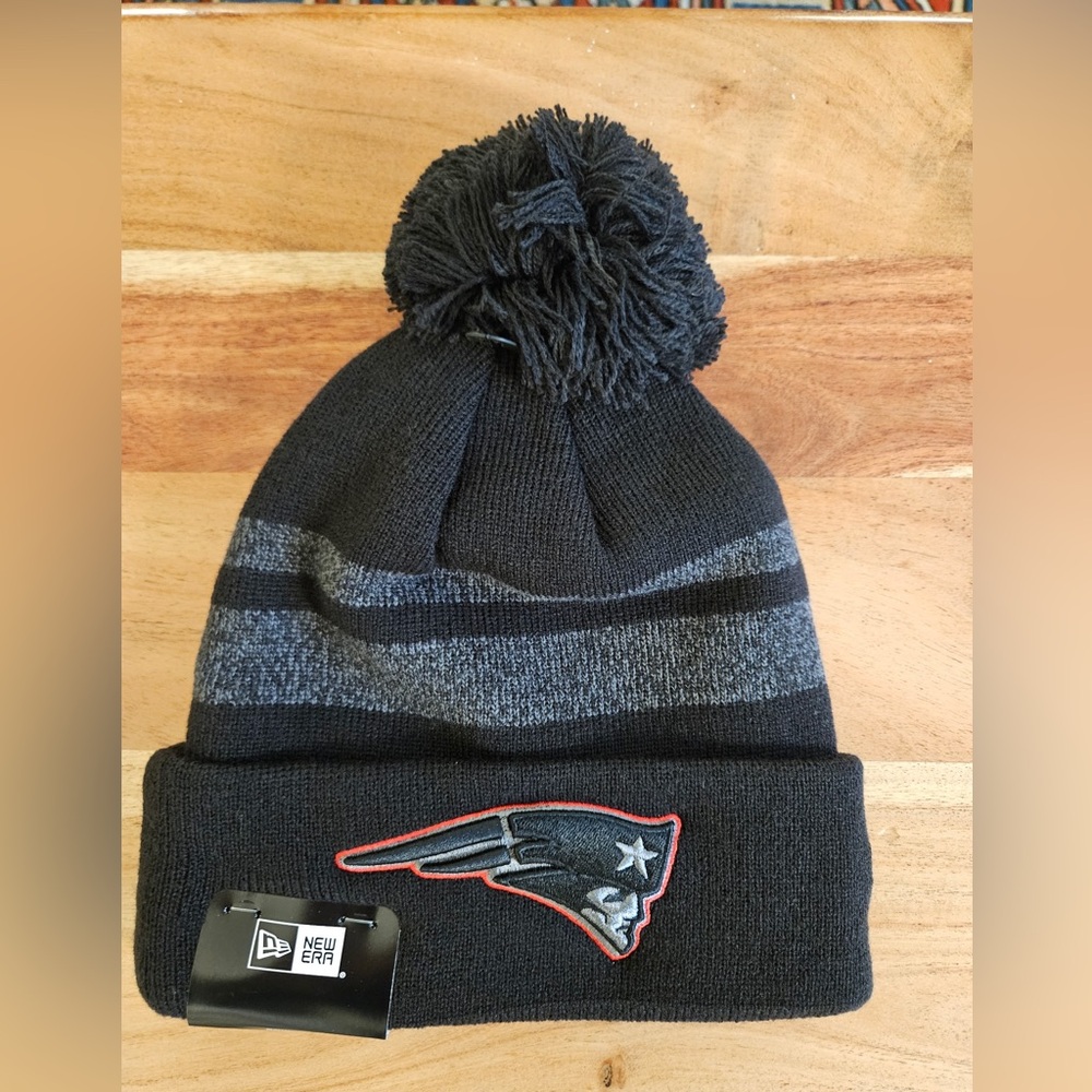 New Era Black and Gray Beanie with Pom